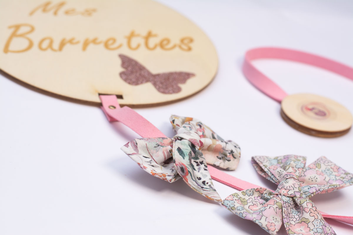 Porte barrettes bois rose