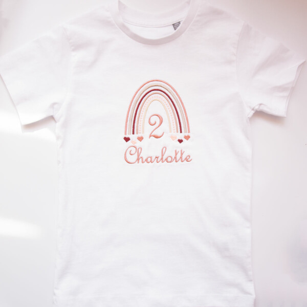 tshirt personnalise enfant arc en ciel