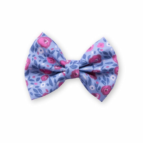 Barrette nœud enfant en tissu bleu imprimé de petites fleurs roses, anti-glisse, idéale cheveux fins, automne-hiver